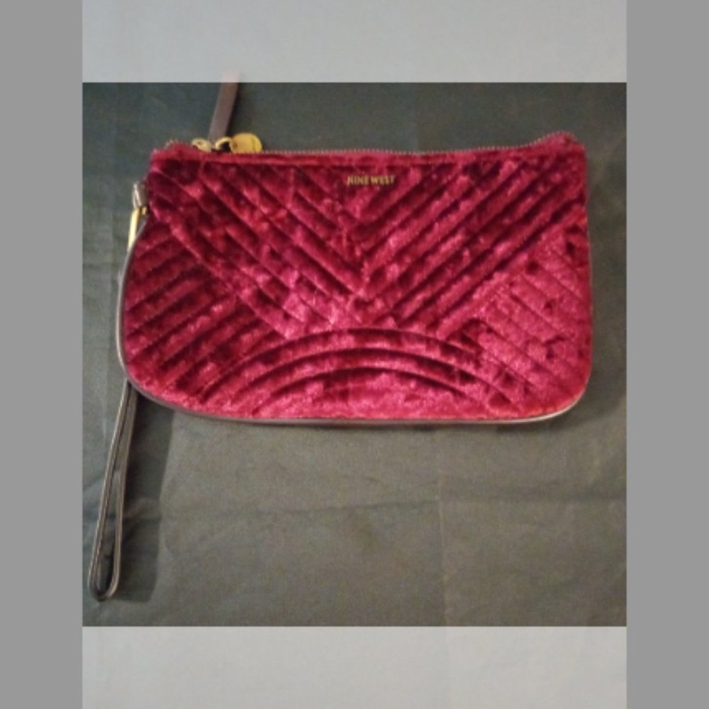 Nine West wristlet wallets for women